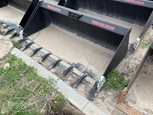 Used 2022 Takeuchi 76 IN TL10 Bucket